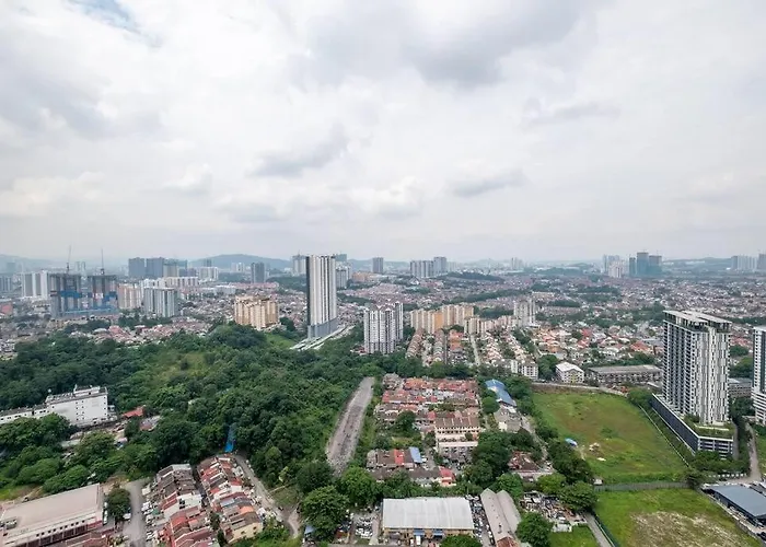 Millerz Square By Feel Home Free Bus To Mid Valley Kl Sentral