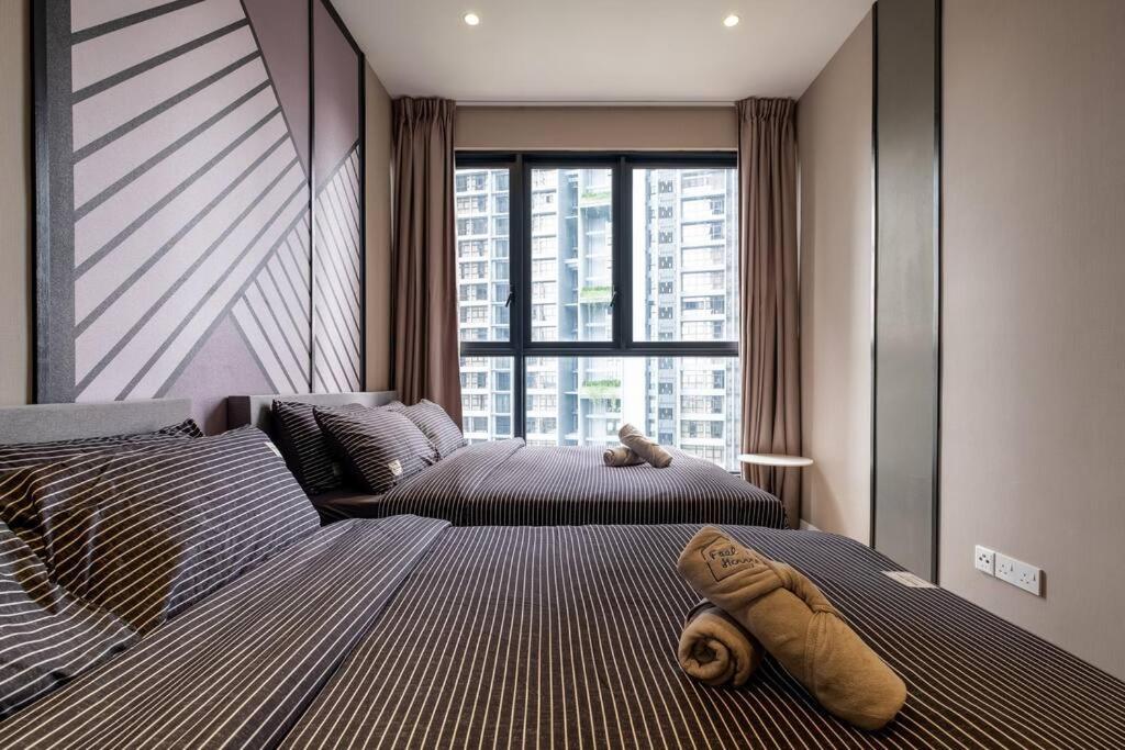 Millerz Square By Feel Free Bus To Mid Valley Kl Sentral Apartment