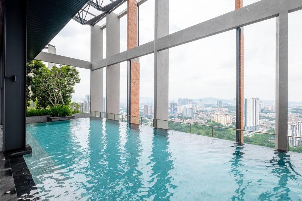 Apartment Millerz Square By Feel Free Bus To Mid Valley Kl Sentral Kuala Lumpur